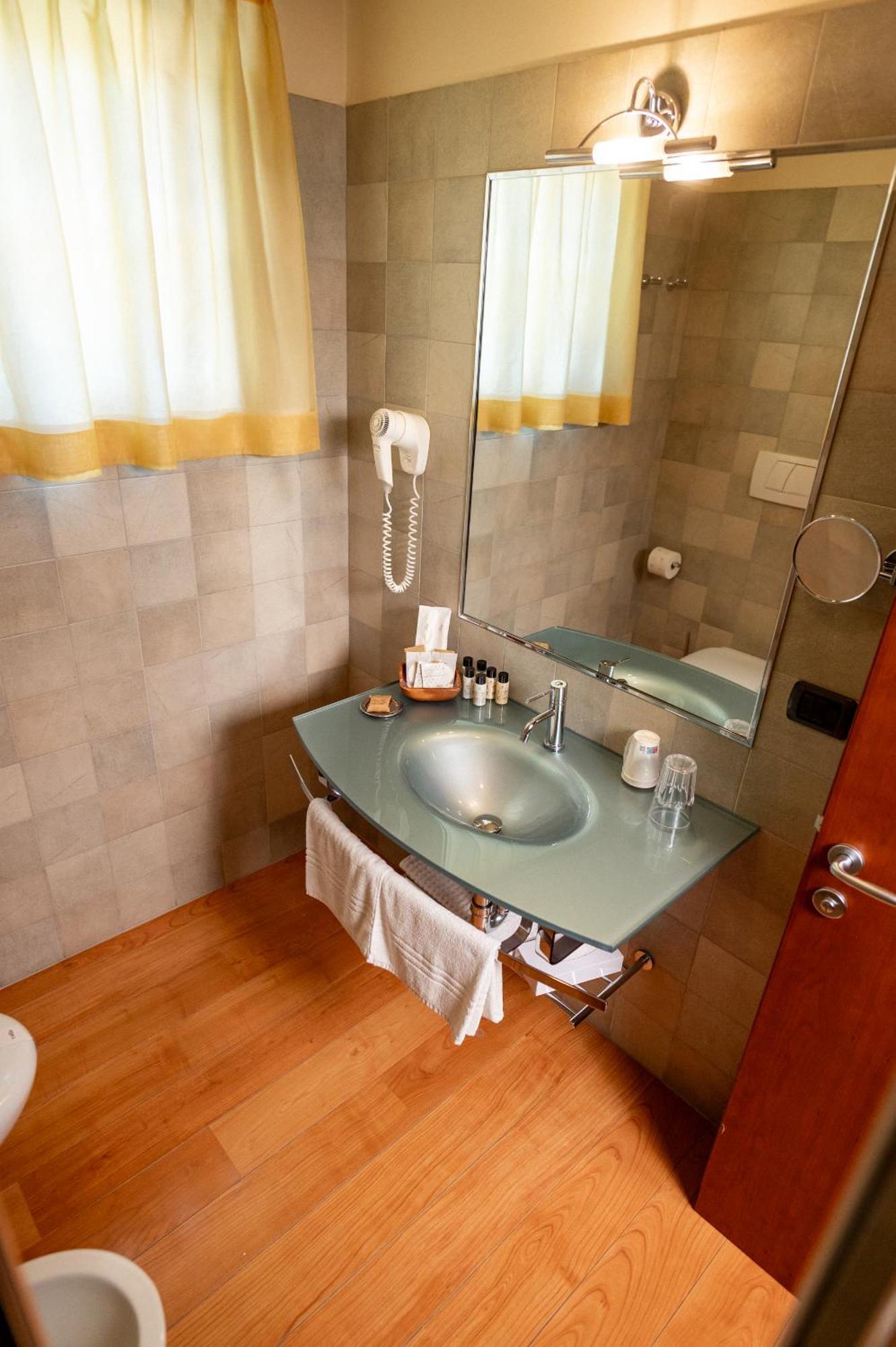Rancolin Hotel 3*