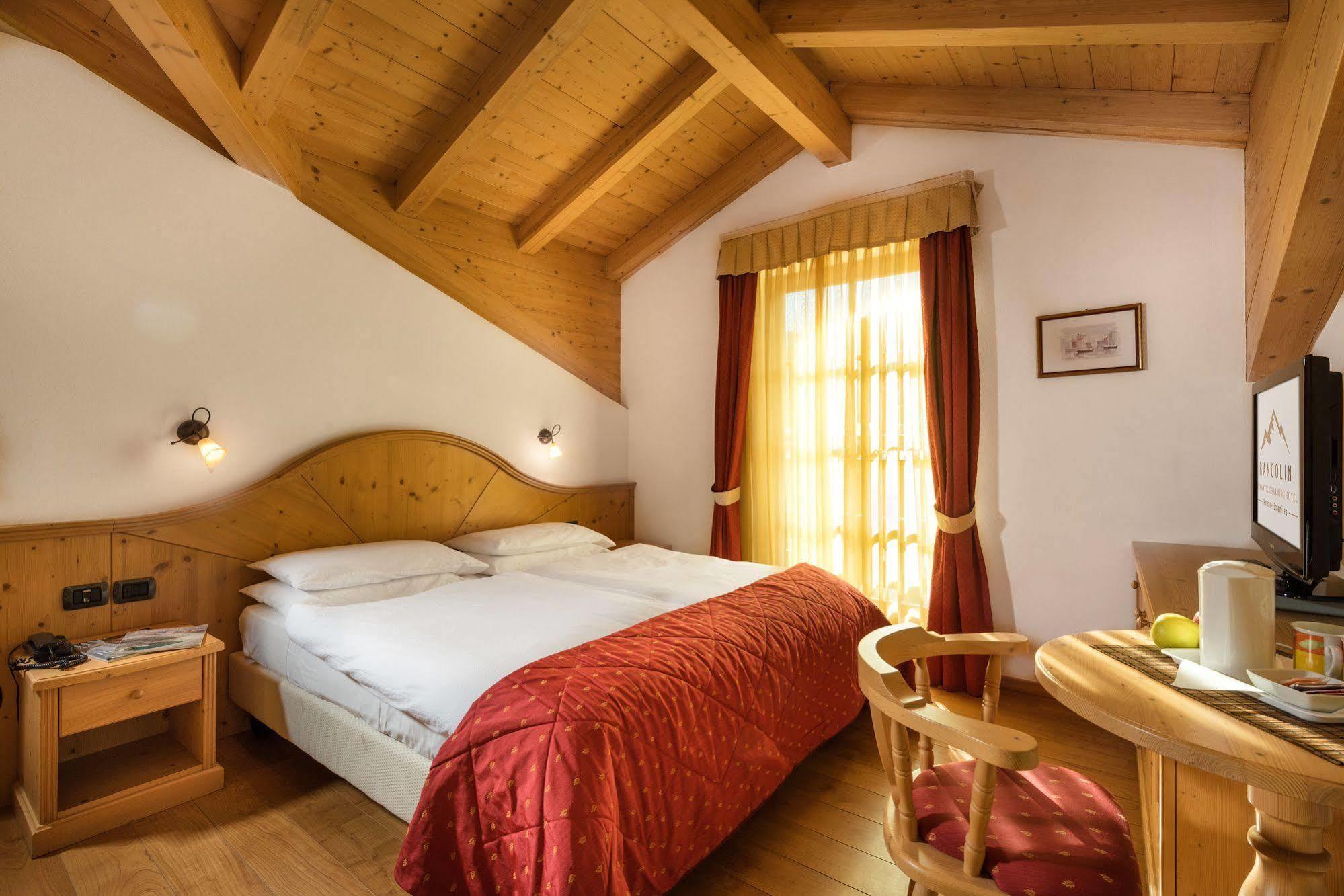 Romantic Charming Rancolin Hotel Moena